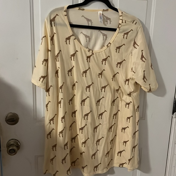 Lula Roe Tops - Picture 16 of 16